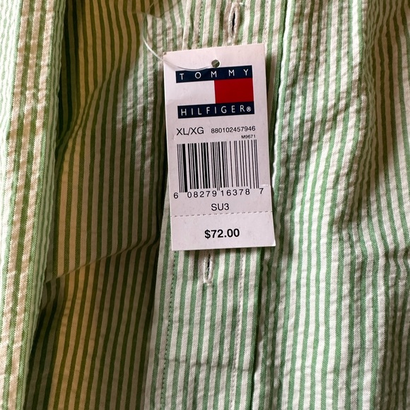 NWT Tommy Hilfiger Men’s XL Green Pinstripe Shirt w Logo - Picture 4 of 4